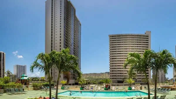 Sweetwater at Waikiki 6